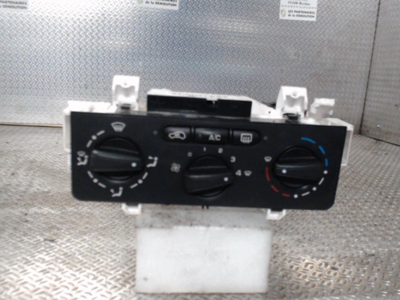 Commande chauffage CITROEN C3 1 PHASE 2 Diesel - 1