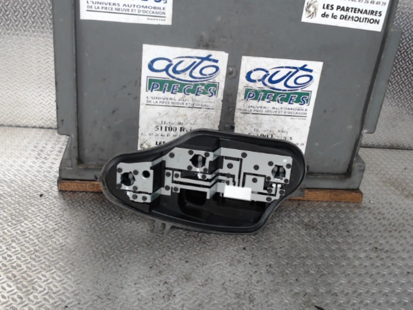 Platine feu arriere gauche CITROEN C3 2 PHASE 1 Diesel - 1