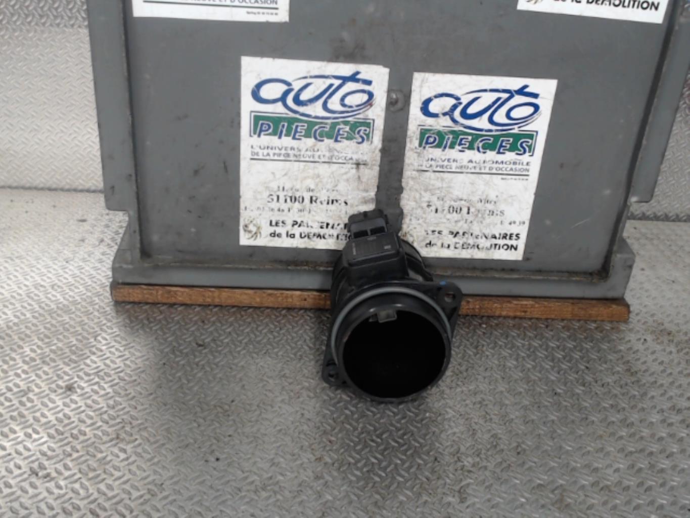 Debitmetre RENAULT CLIO 3 PHASE 1 Diesel - 1