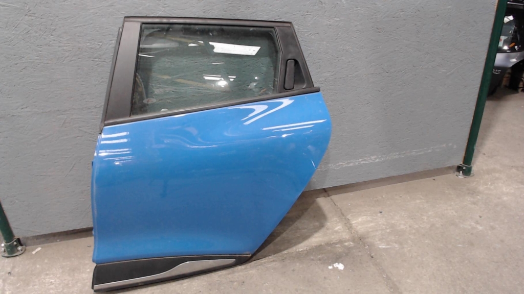 Porte arriere gauche RENAULT CLIO 4 PHASE 1 BREAK Diesel - 1