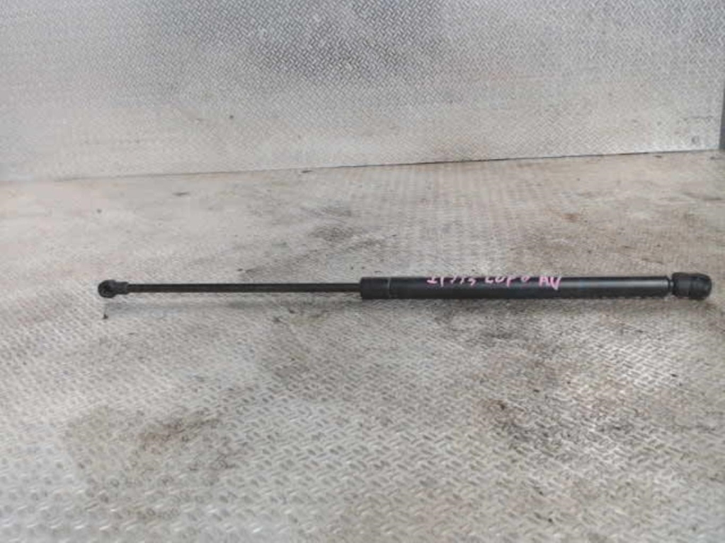 Verin de capot VOLKSWAGEN LUPO Essence - 1