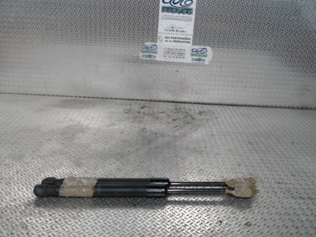 Verin de capot PEUGEOT 407 Diesel - 1