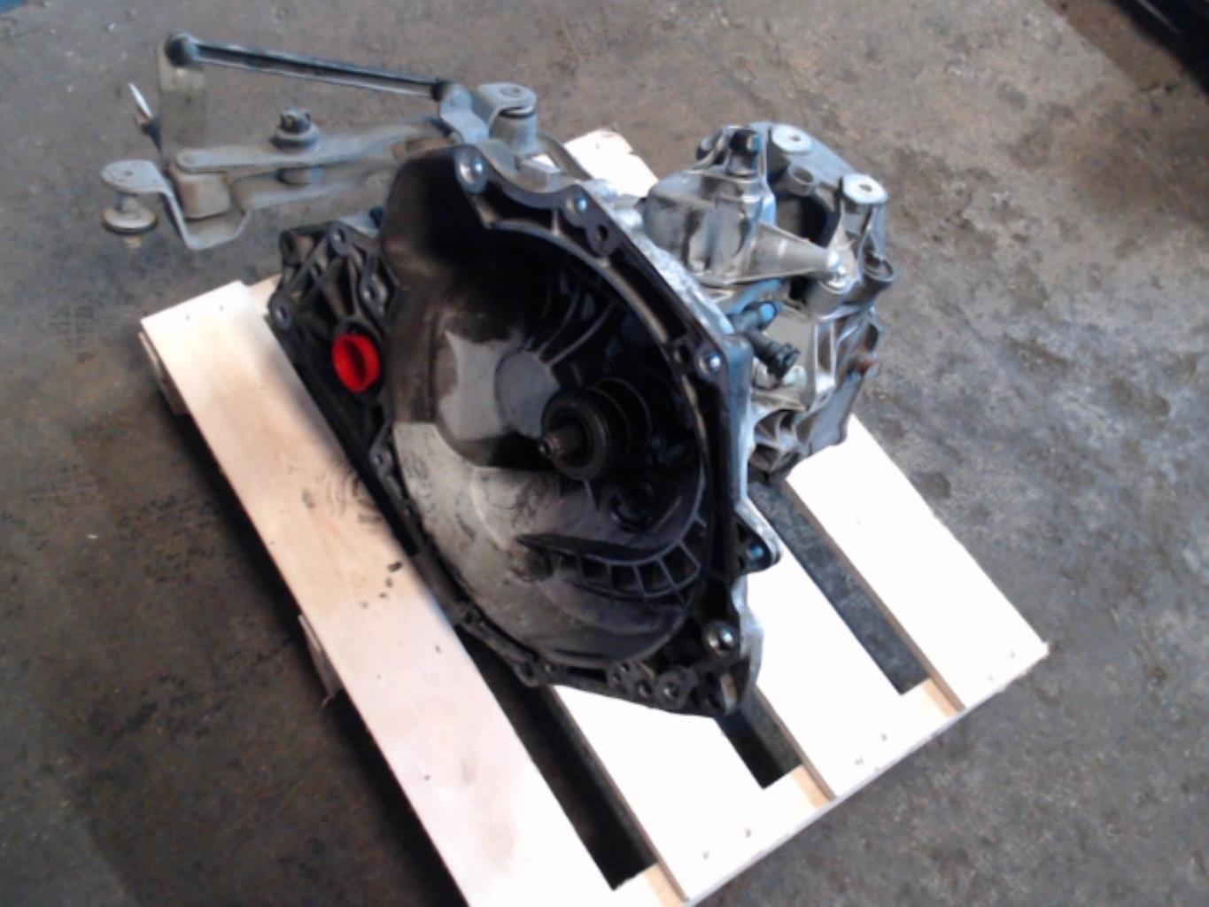 Boite de vitesses OPEL CORSA C PHASE 2 Essence - 1