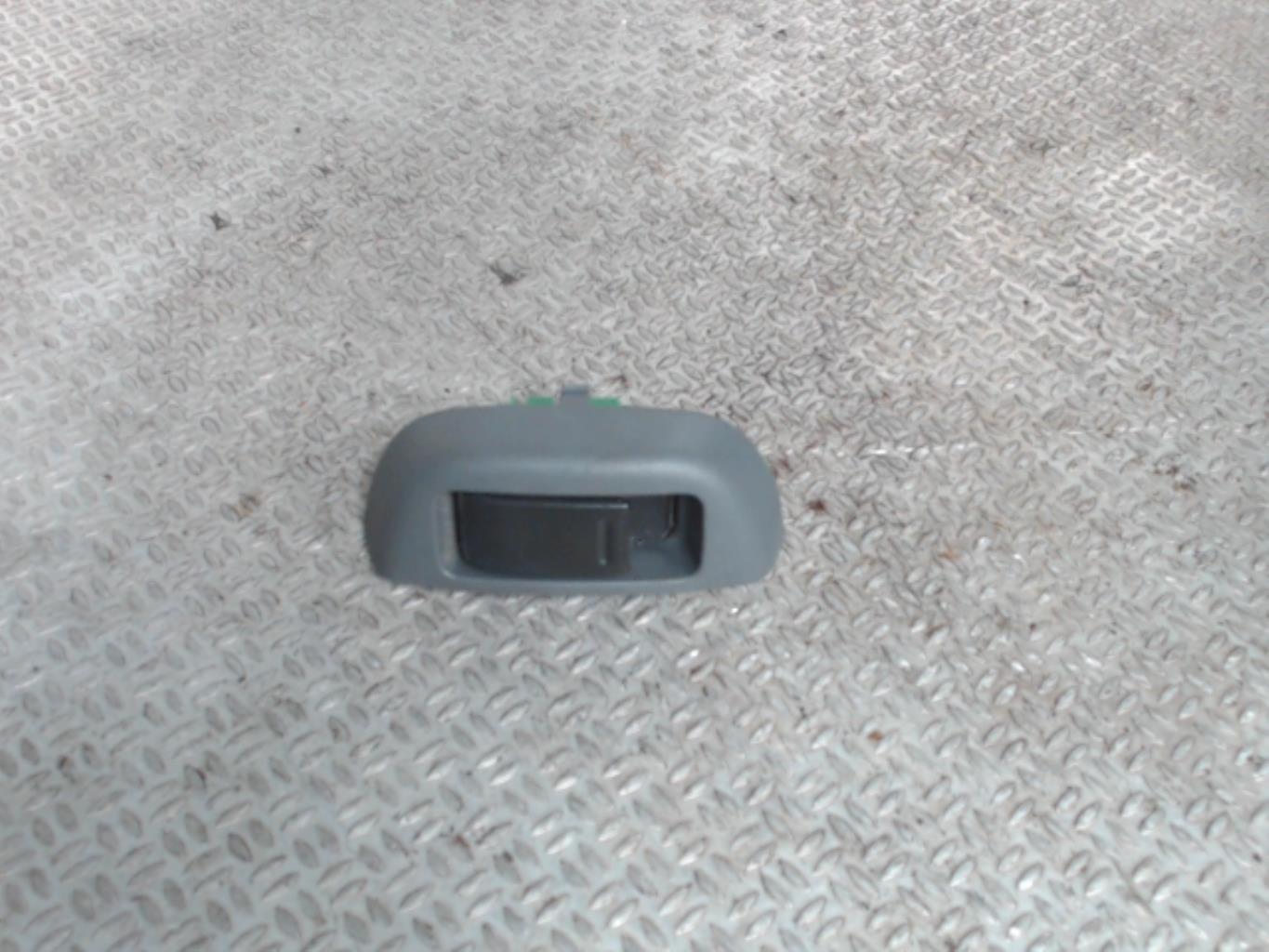 Bouton/Interrupteur CITROEN C1 1 PHASE 1 Essence - 1