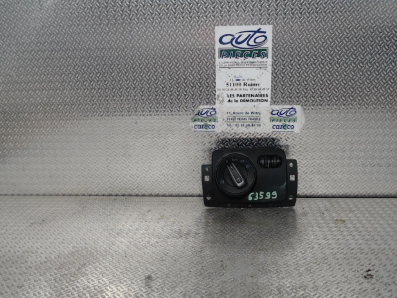 Commande de phare VOLKSWAGEN SCIROCCO 3 PHASE 1 COUPE Essence - 1