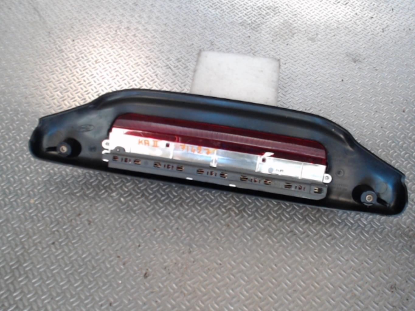 Feu arriere stop central FORD KA 2 PHASE 2 Essence - 1