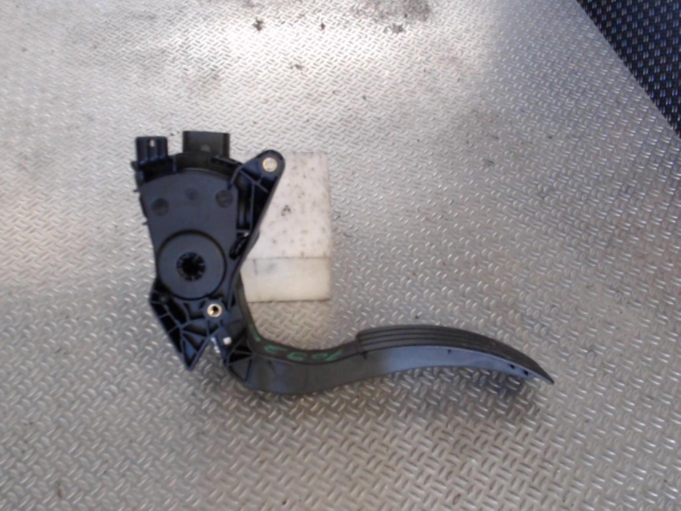 Pedale d'accelerateur RENAULT CAPTUR 1 Essence - 1
