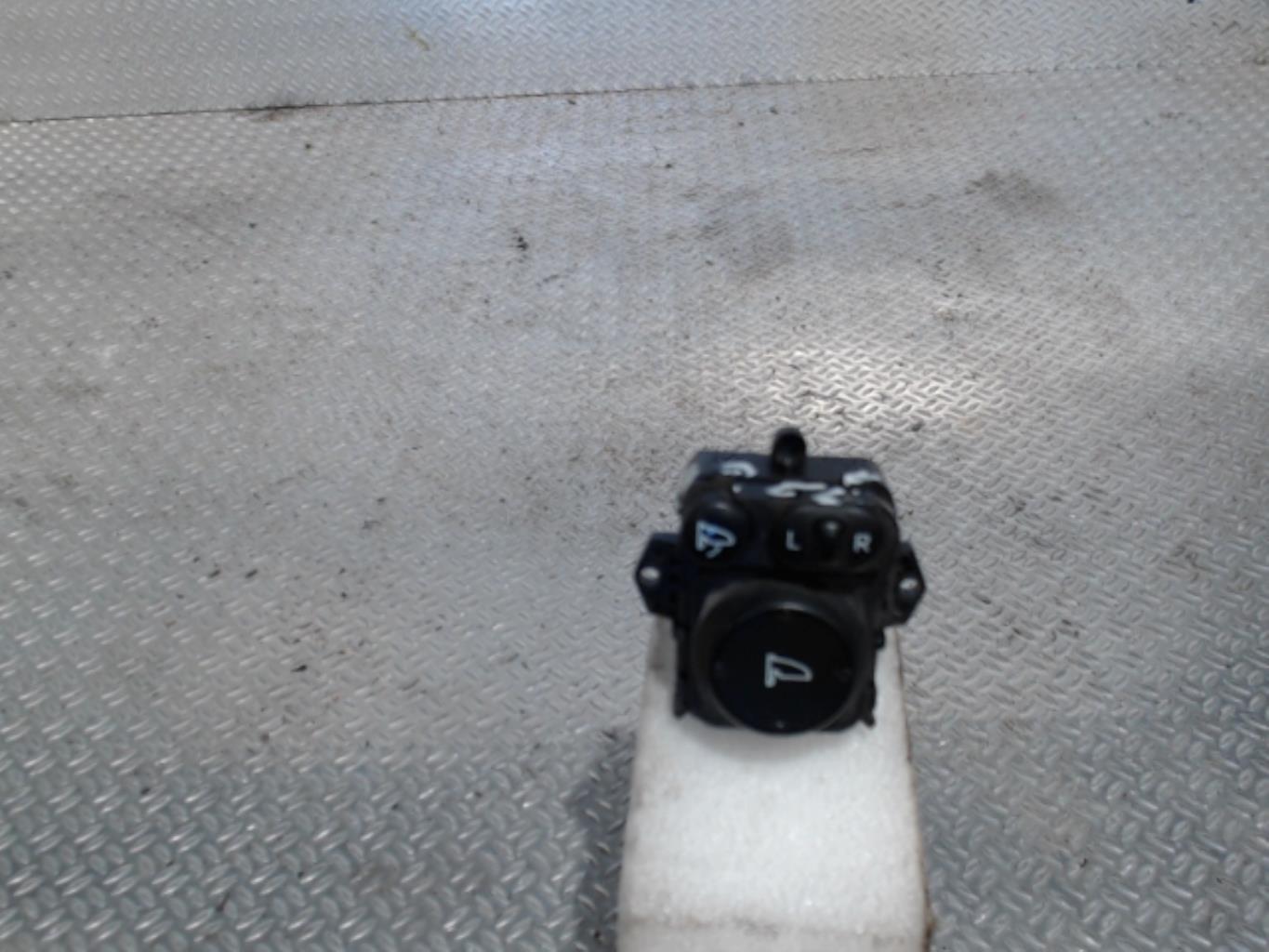 Commande retroviseurs HONDA CIVIC 8 PHASE 1 Diesel - 1