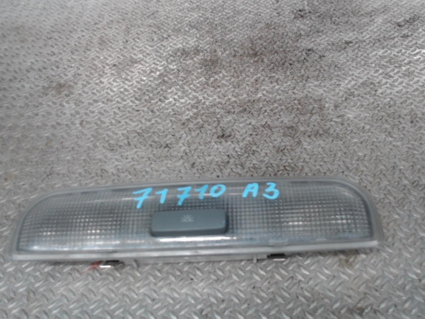 Eclairage de plafonnier AUDI A3 2 SPORTBACK PHASE 1 Diesel - 1