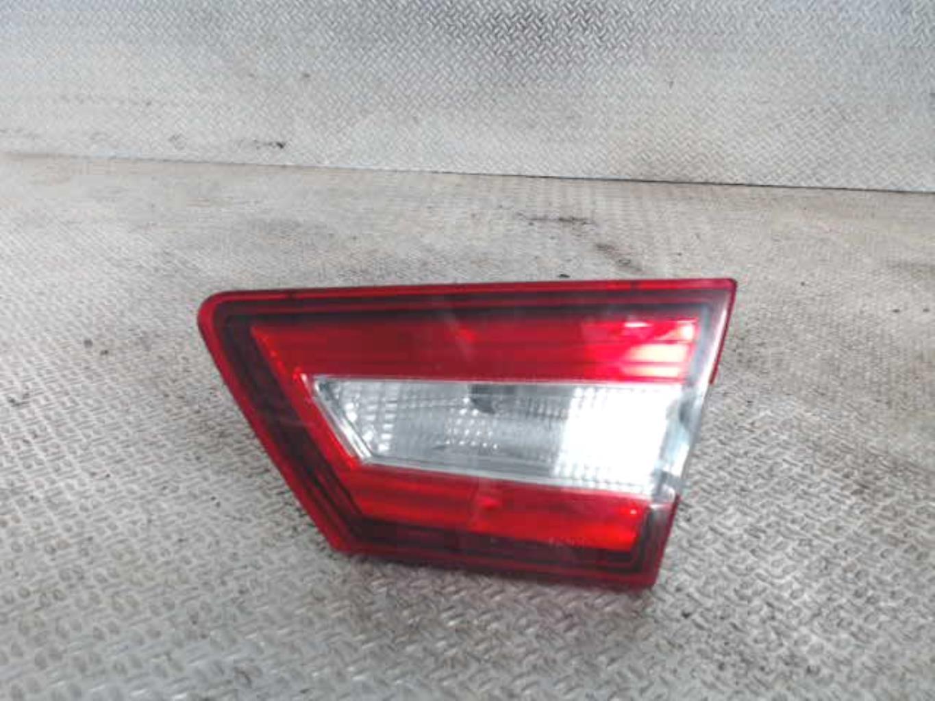 Feu arriere secondaire droit (feux) RENAULT CLIO 4 PHASE 1 Diesel - 1