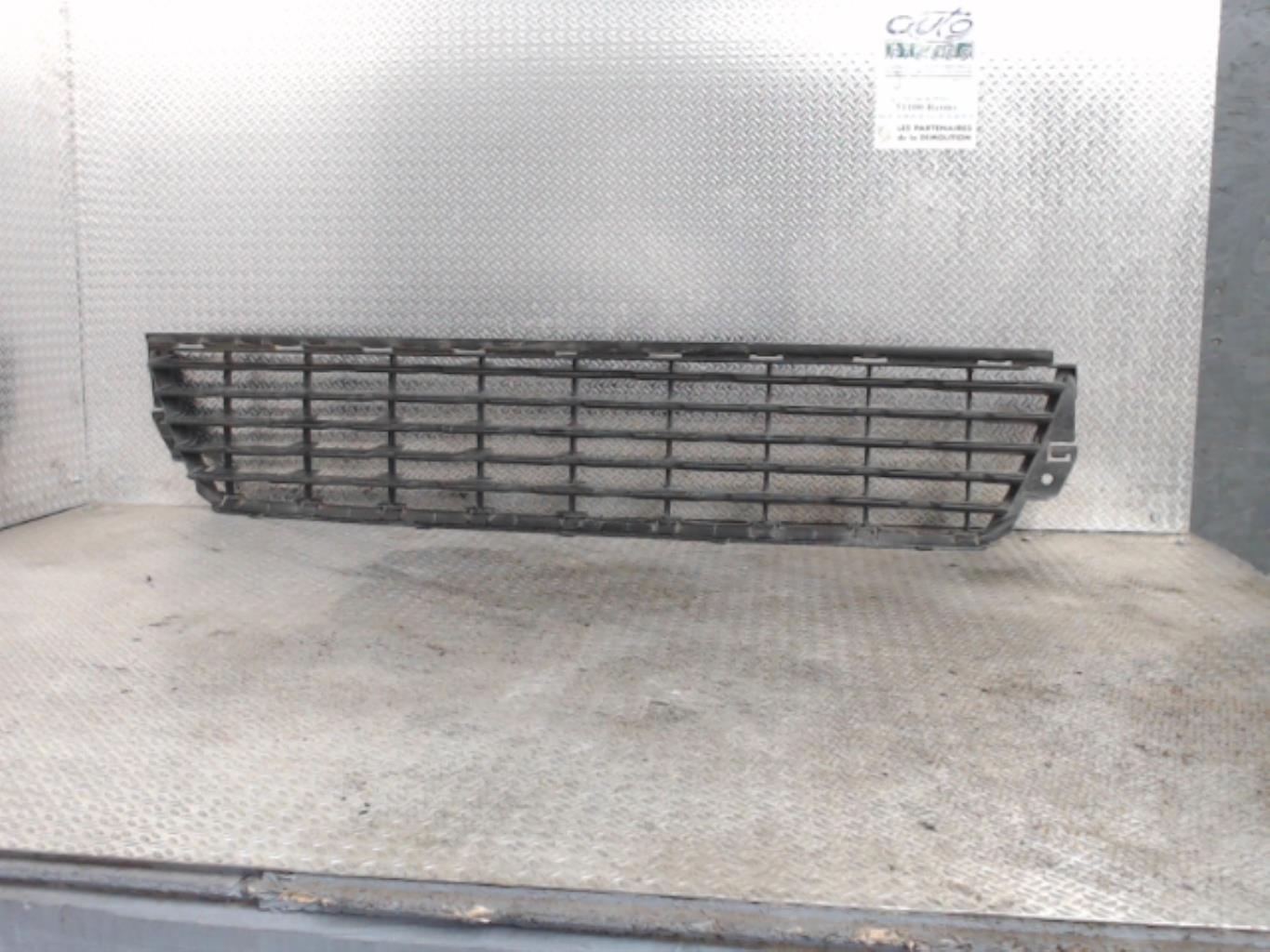 Grille de pare choc CITROEN C3 PICASSO PHASE 1 Diesel - 1