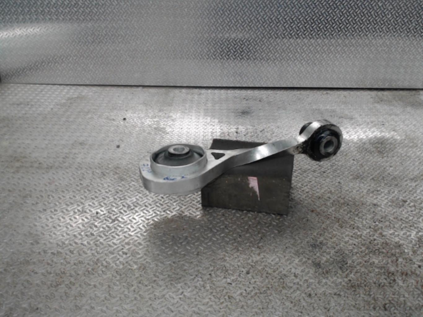 Support moteur RENAULT CLIO 2 PHASE 2 Diesel - 1