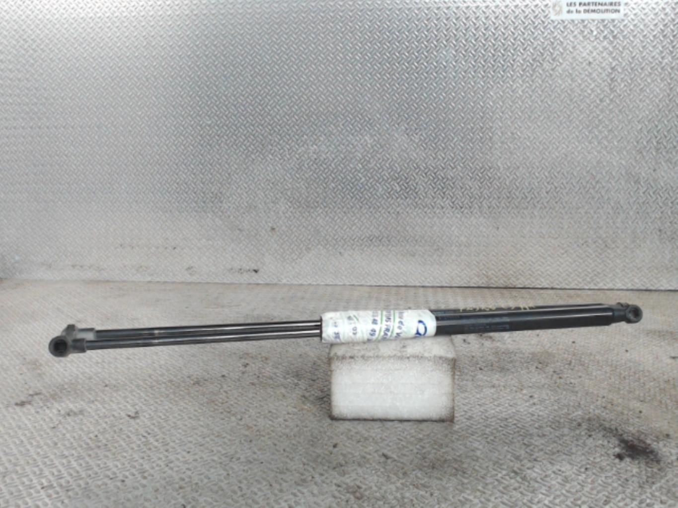 Verin de coffre VOLVO C 30 PHASE 2 Diesel - 1