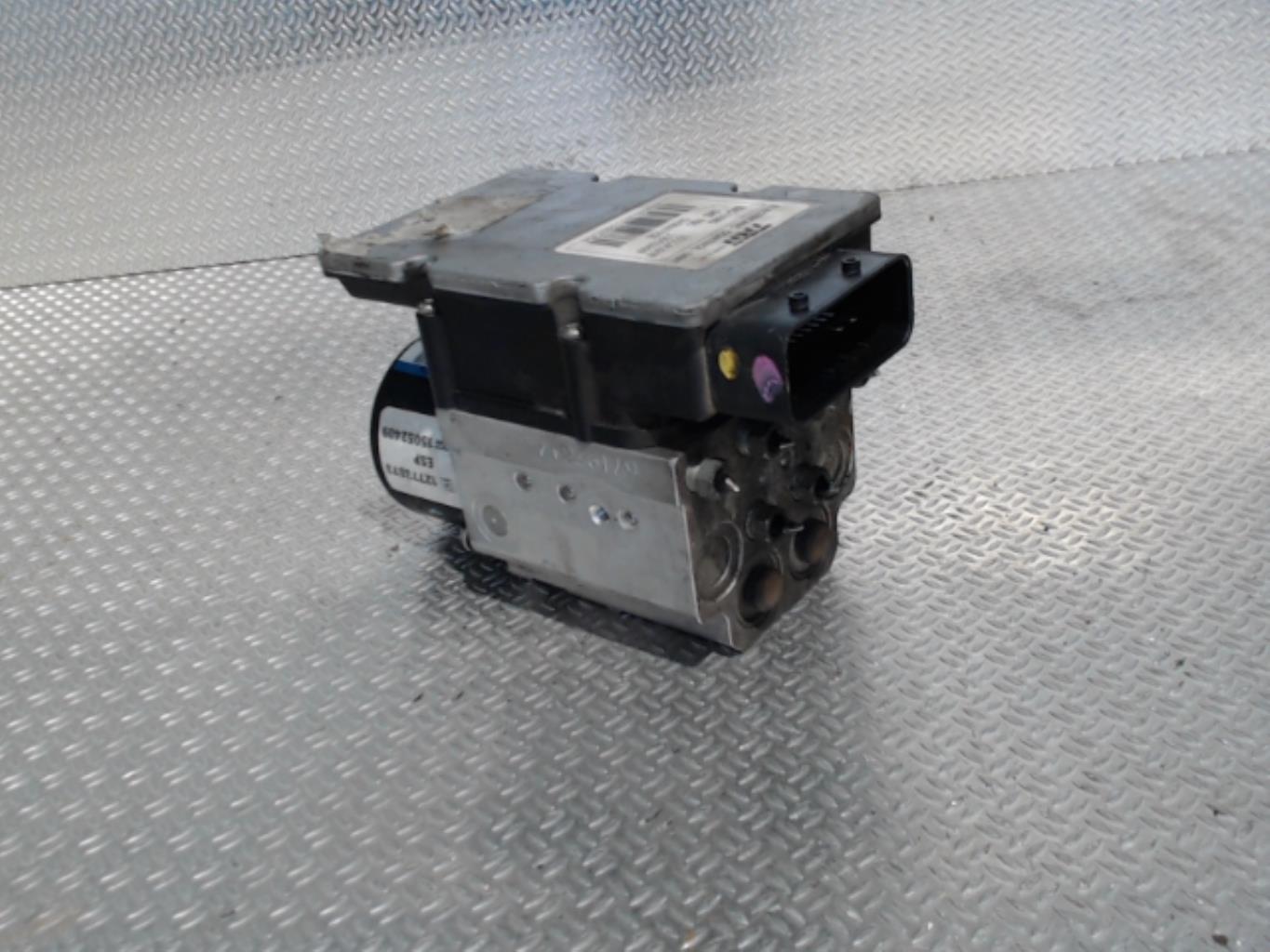 Bloc ABS (freins anti-blocage) OPEL VECTRA C PHASE 2 Diesel - 1