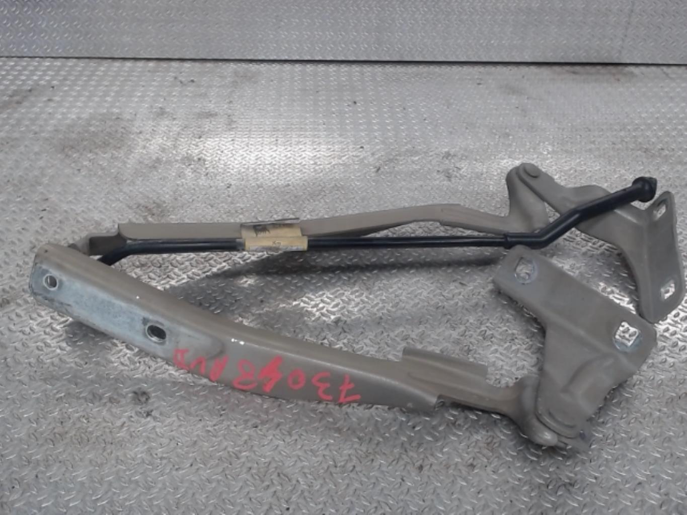 Charniere de capot NISSAN NOTE 1 PHASE 1 Diesel - 1