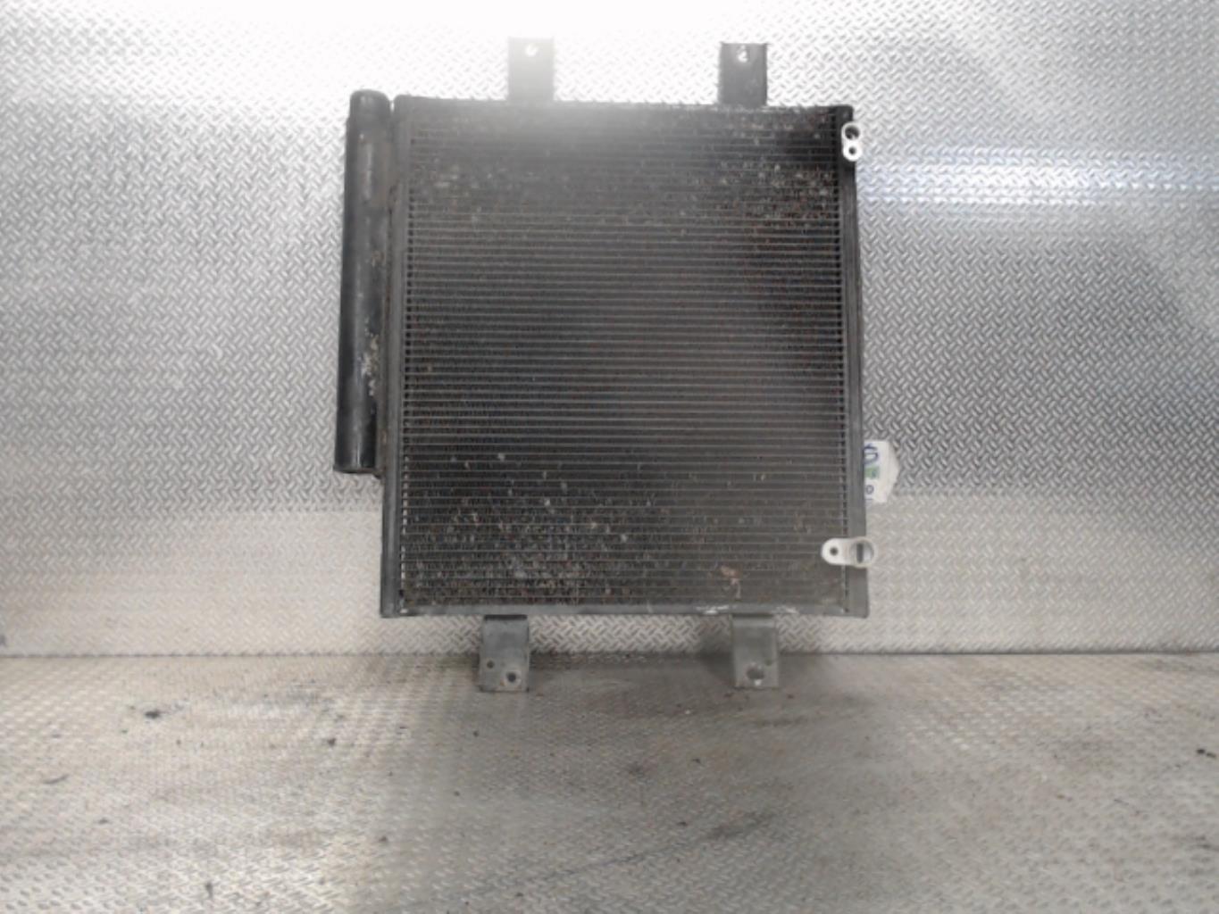 Condenseur de clim DAIHATSU SIRION 2 Essence - 1