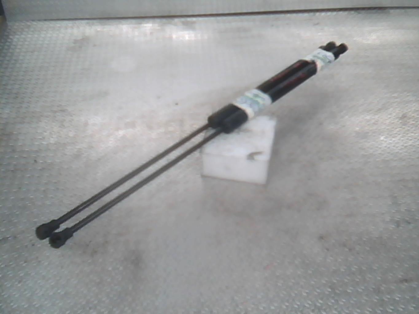 Verin de capot CITROEN C6 Diesel - 1