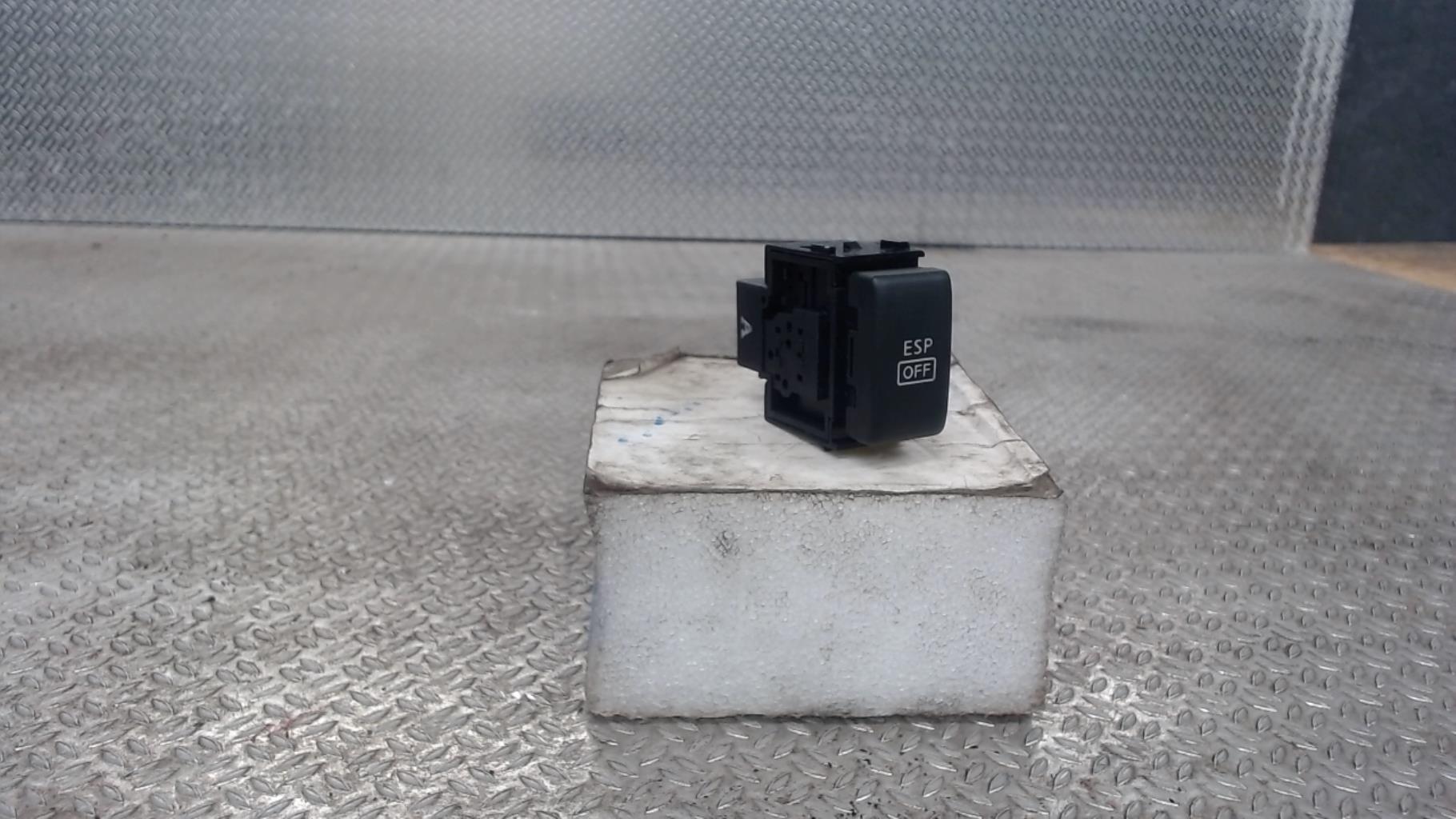 Bouton/Interrupteur RENAULT KOLEOS 1 PHASE 1 Diesel - 1