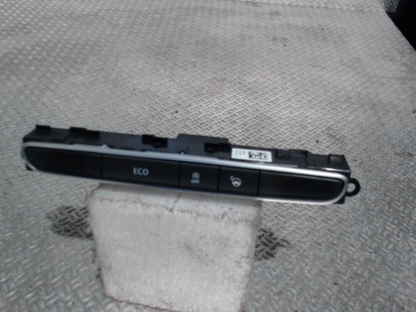 Bouton/Interrupteur RENAULT SCENIC 4 Essence - 1
