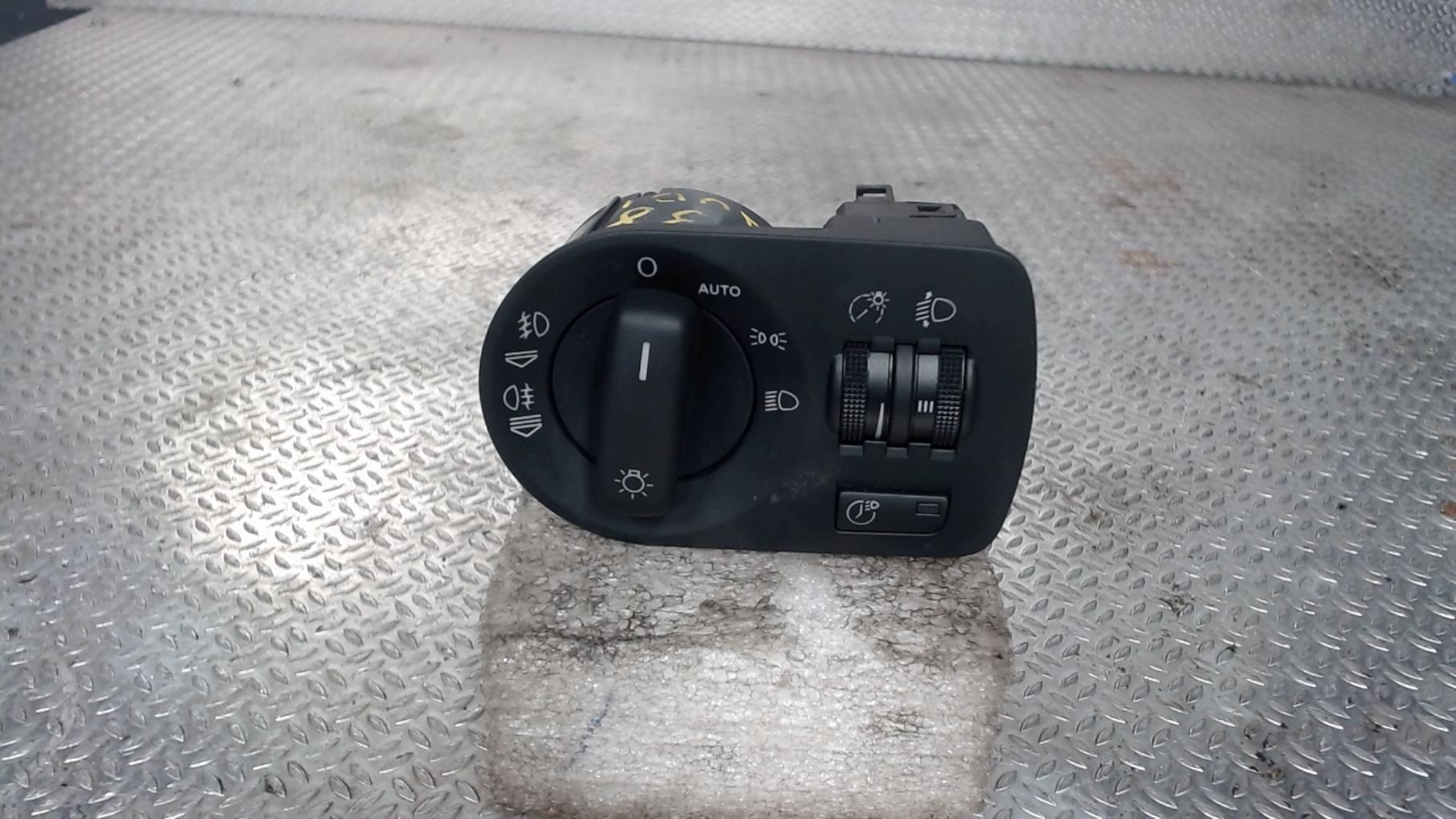 Commande de phare AUDI A3 2 SPORTBACK PHASE 1 Diesel - 1