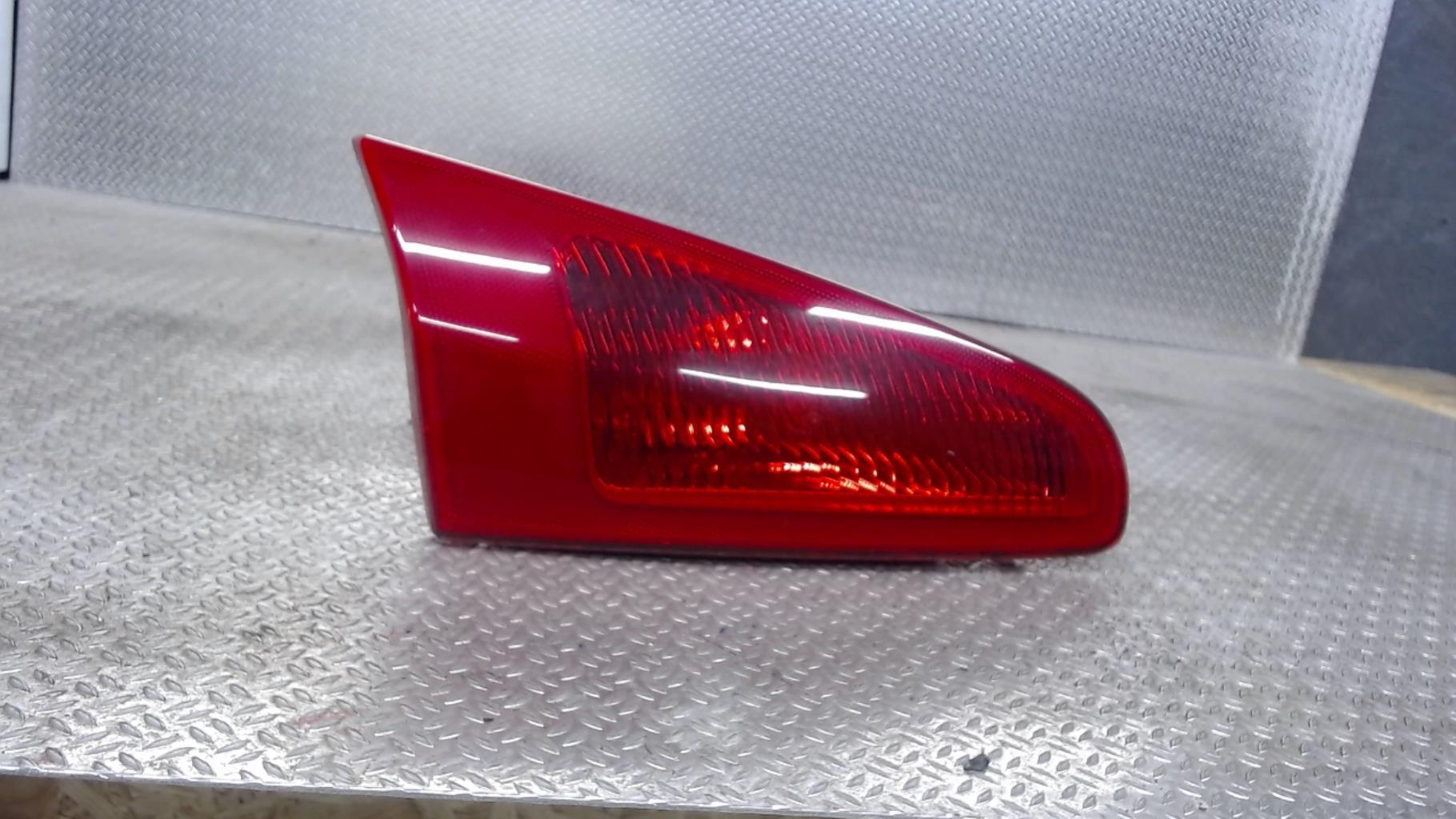 Feu arriere secondaire gauche (feux) ALFA ROMEO 147 PHASE 2 Essence - 1