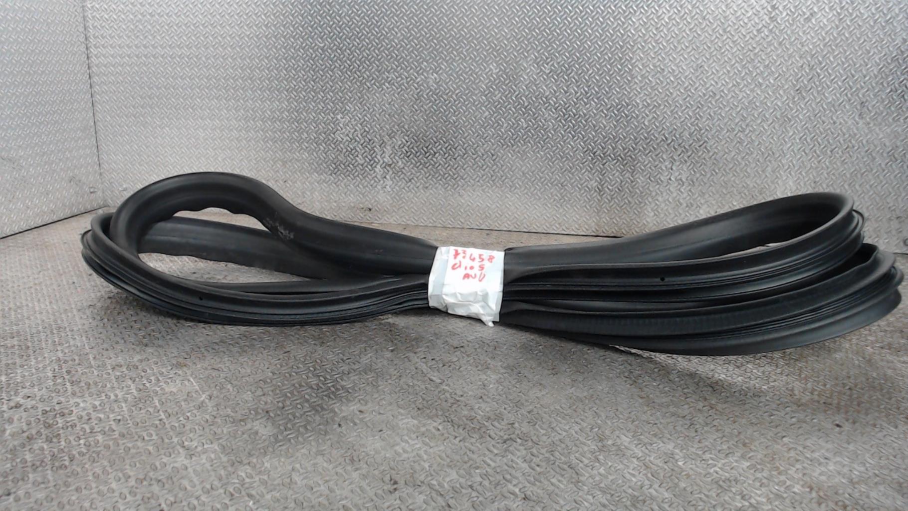 Joint de porte avant droite RENAULT CLIO 5 PHASE 1 Essence - 1