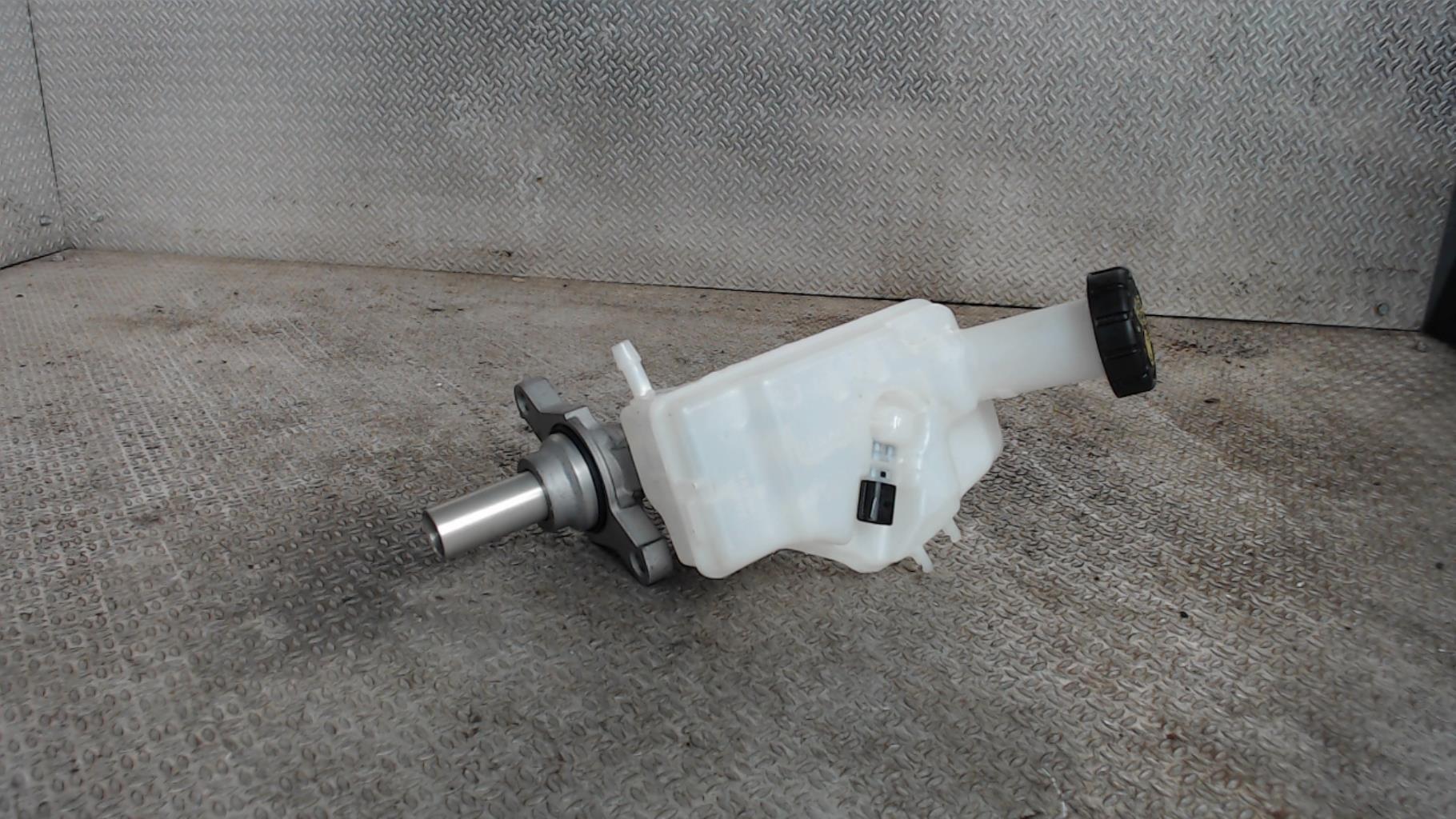Maitre cylindre (freinage) RENAULT CLIO 5 PHASE 1 Essence - 1