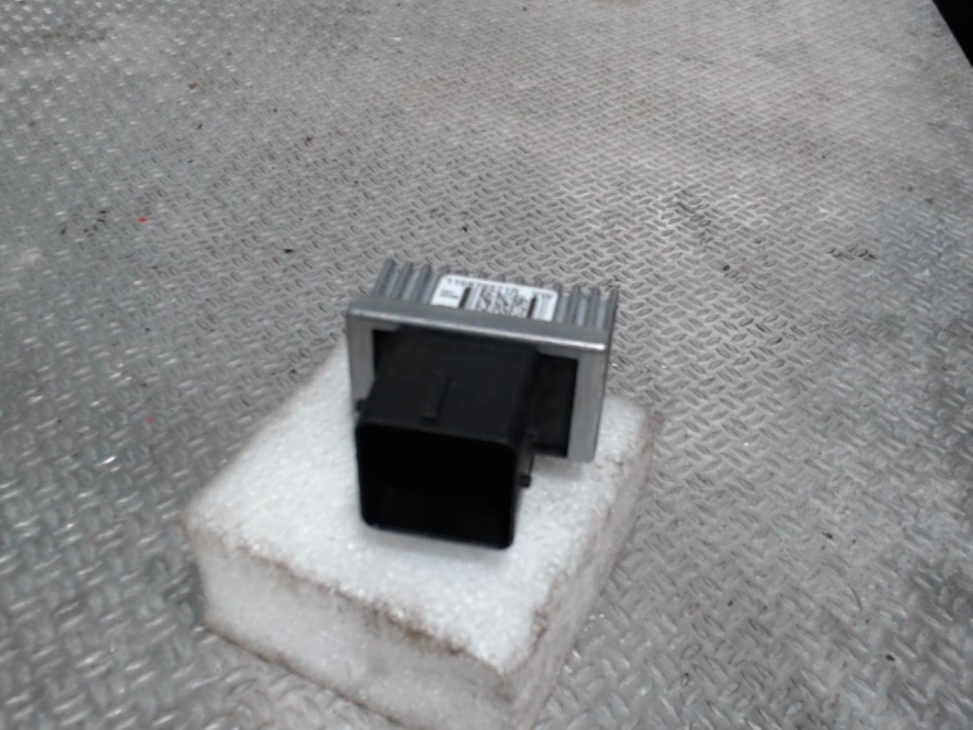 Relais de prechauffage RENAULT MASTER 3 PHASE 2 Diesel - 1