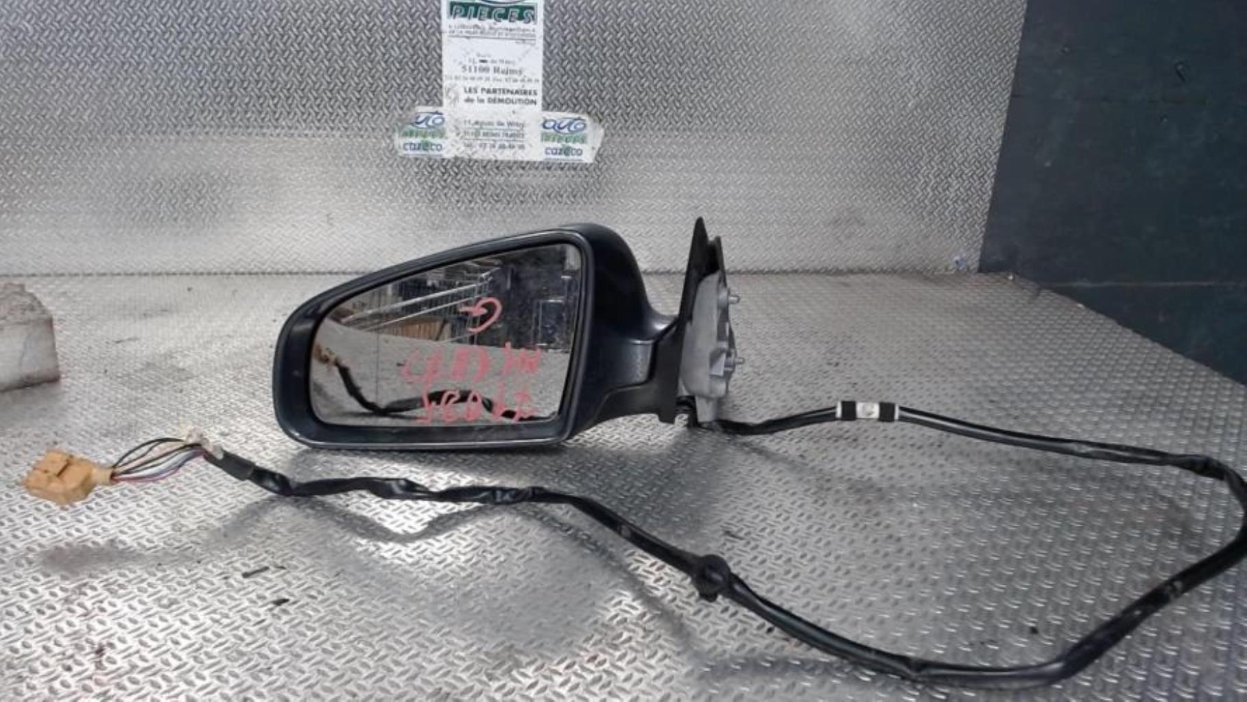 Retroviseur gauche AUDI A4 2 AVANT PHASE 2 BREAK Diesel - 1