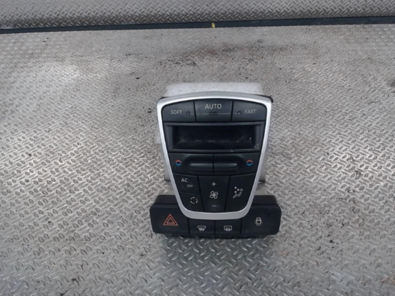 Commande chauffage RENAULT LAGUNA 3 PHASE 1 Diesel - 1