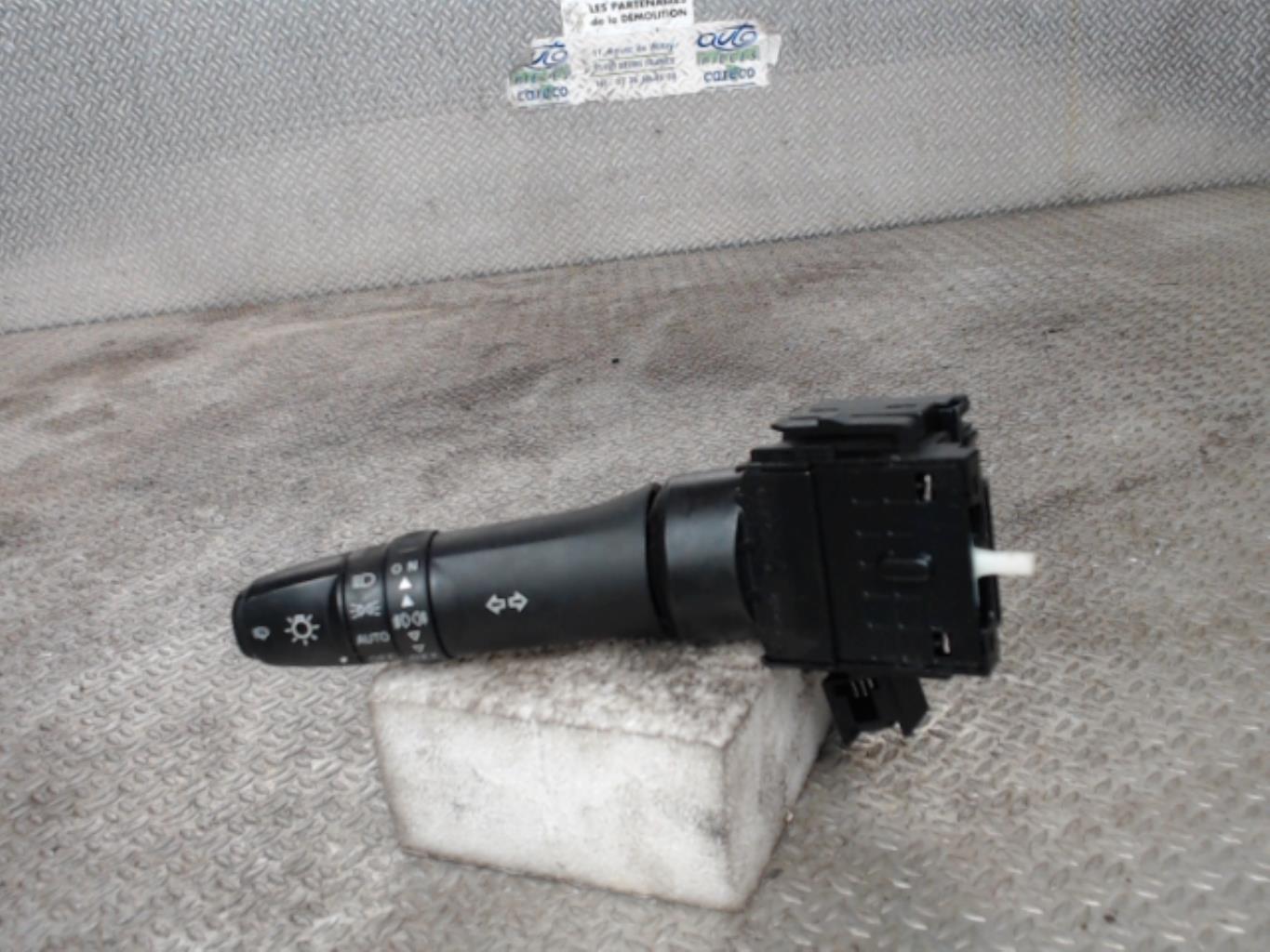 Commodo phare CITROEN C4 AIRCROSS Diesel - 1