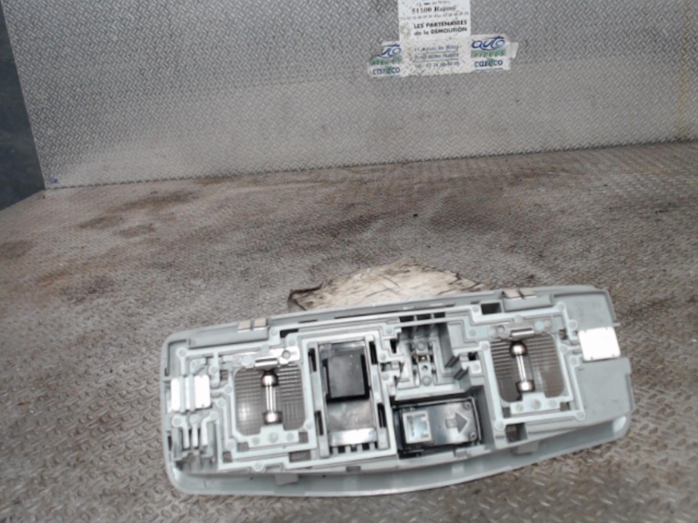 Eclairage de plafonnier CITROEN C4 AIRCROSS Diesel - 1