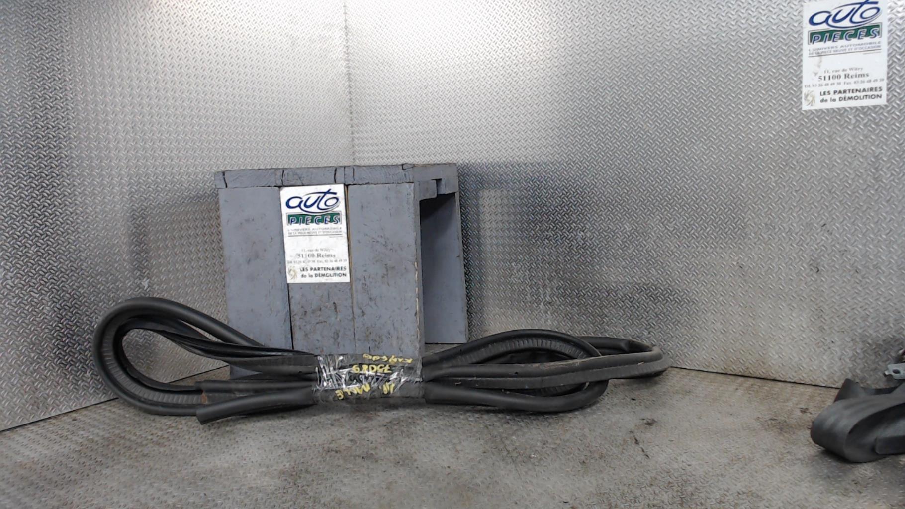 Joint de coffre RENAULT KANGOO 2 Diesel - 1