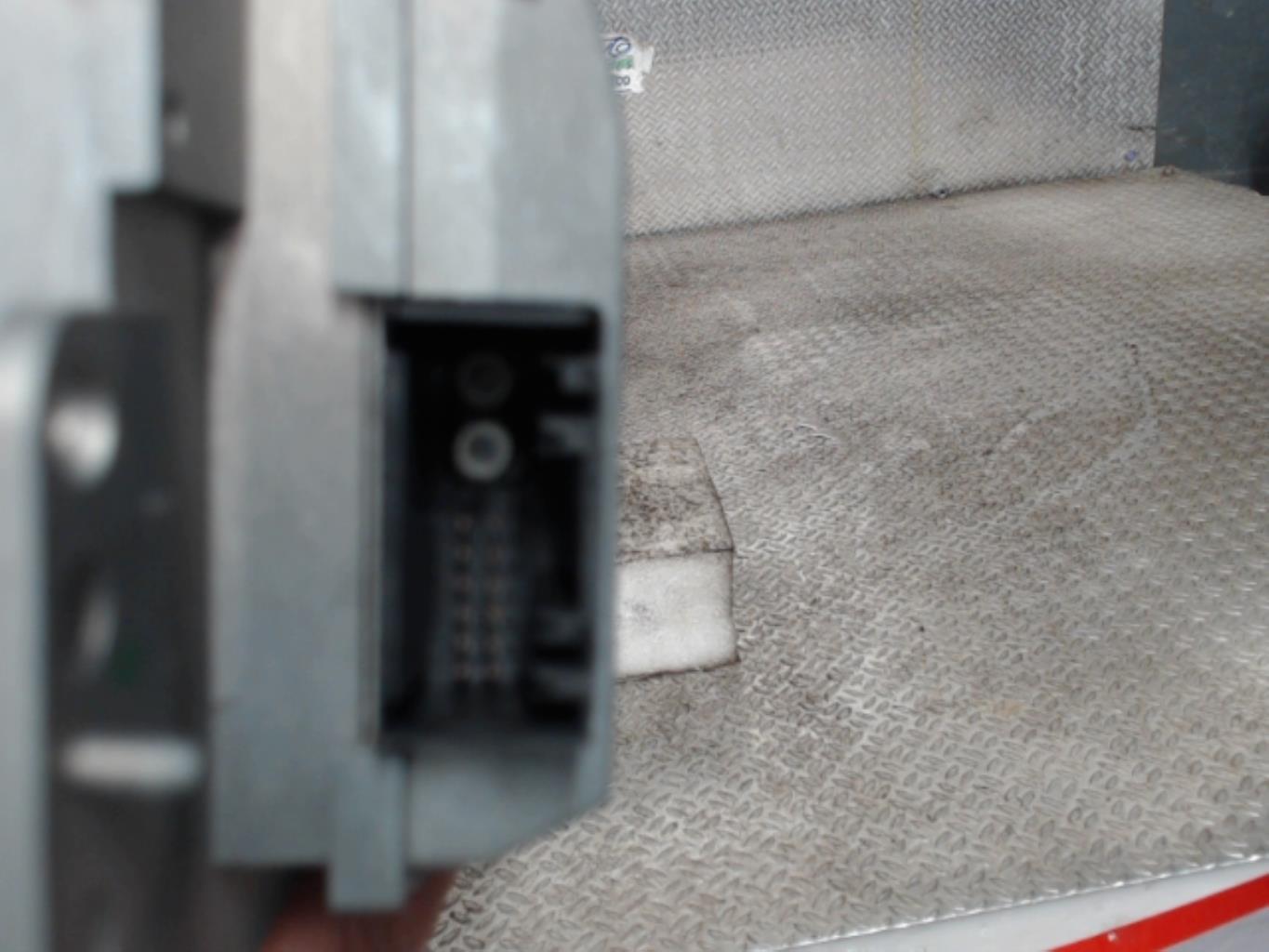 Ecran GPS PEUGEOT 407 PHASE 1 Diesel - 1