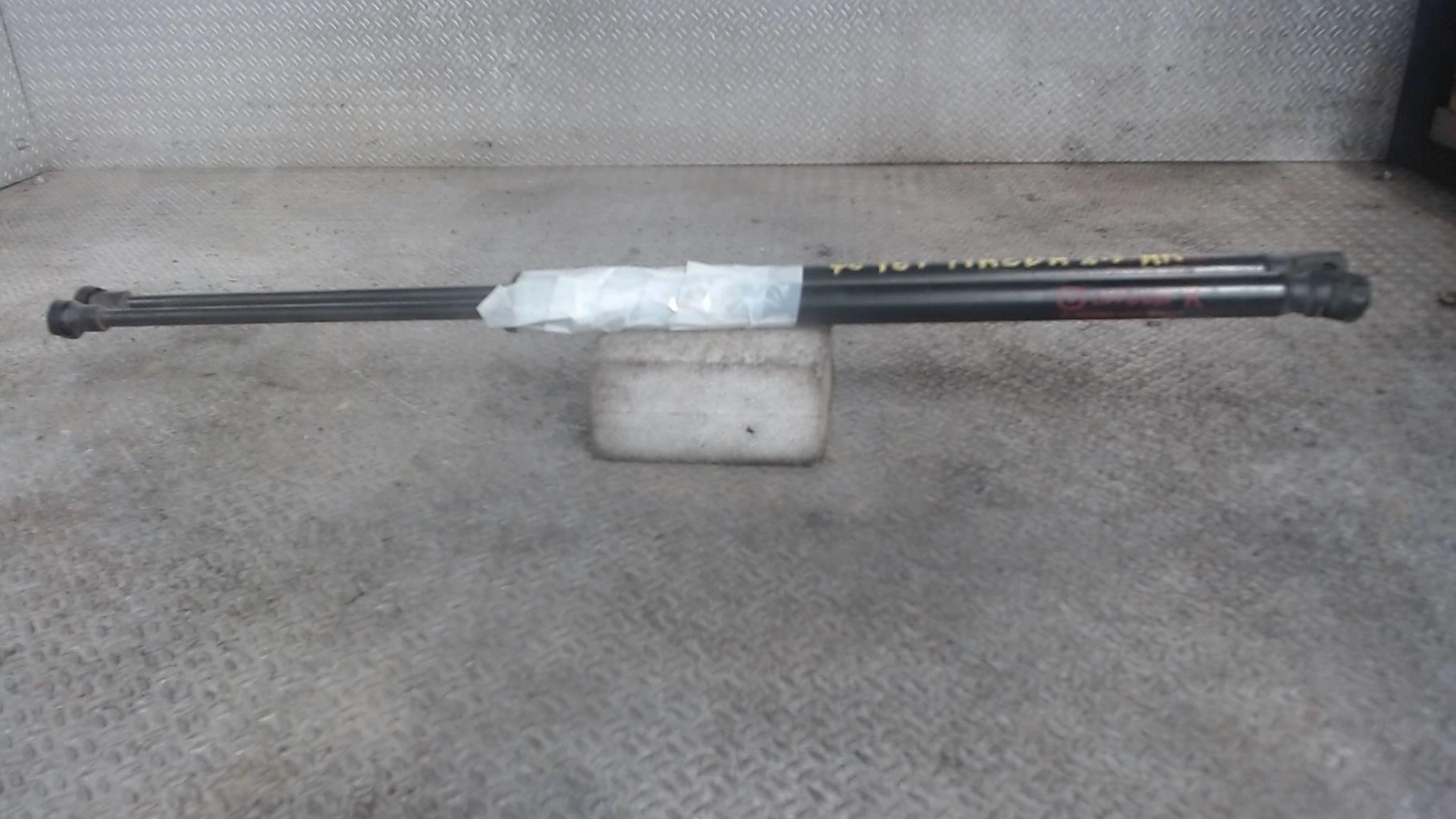 Verin de coffre MAZDA 2 3 PHASE 1 Essence - 1