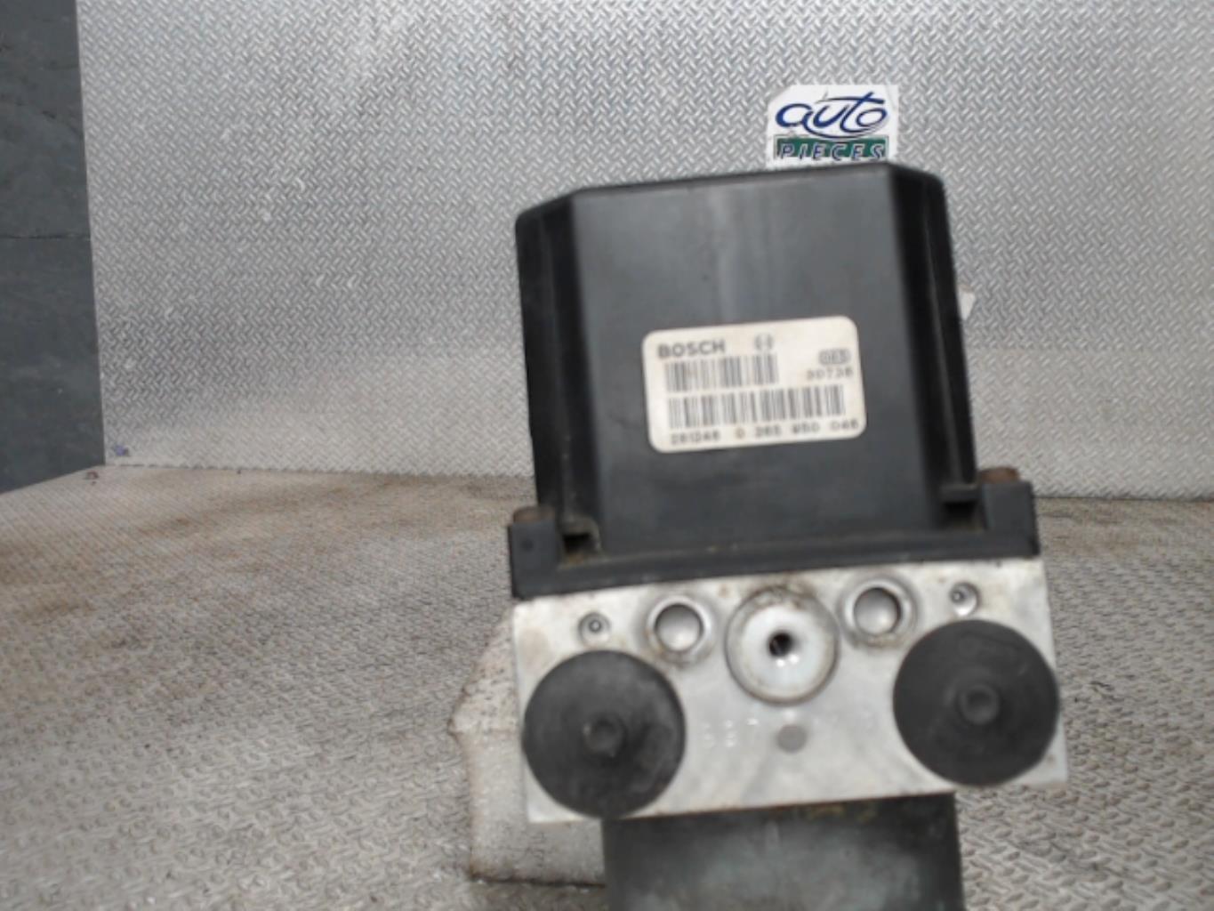 Bloc ABS (freins anti-blocage) RENAULT SCENIC 1 PHASE 2 Diesel - 1