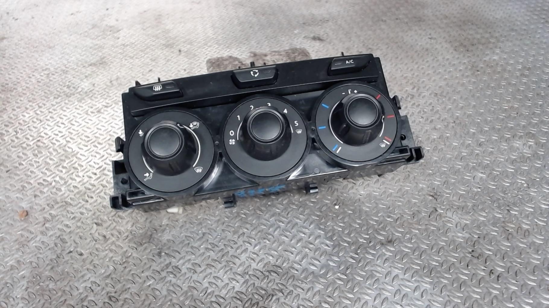 Commande chauffage CITROEN C3 2 PHASE 1 Essence - 1