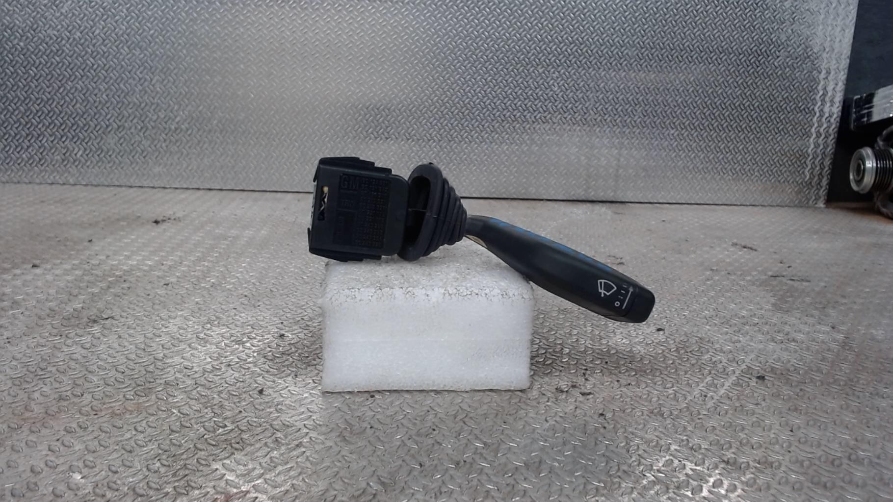 Commodo d'essuie glaces OPEL AGILA A Essence - 1