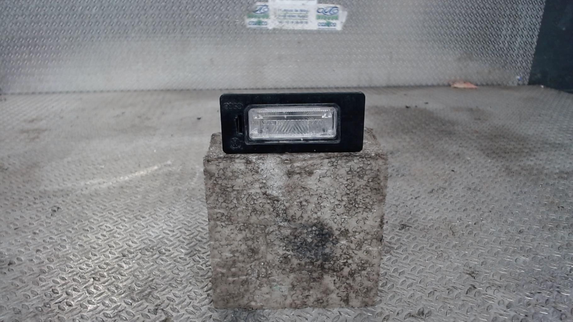 Eclairage de plaque AUDI A5 1 COUPE PHASE 1 Diesel - 1