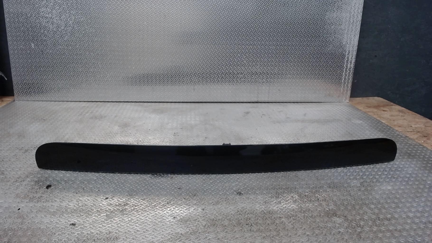 Baguette de coffre PEUGEOT 207 Diesel - 1