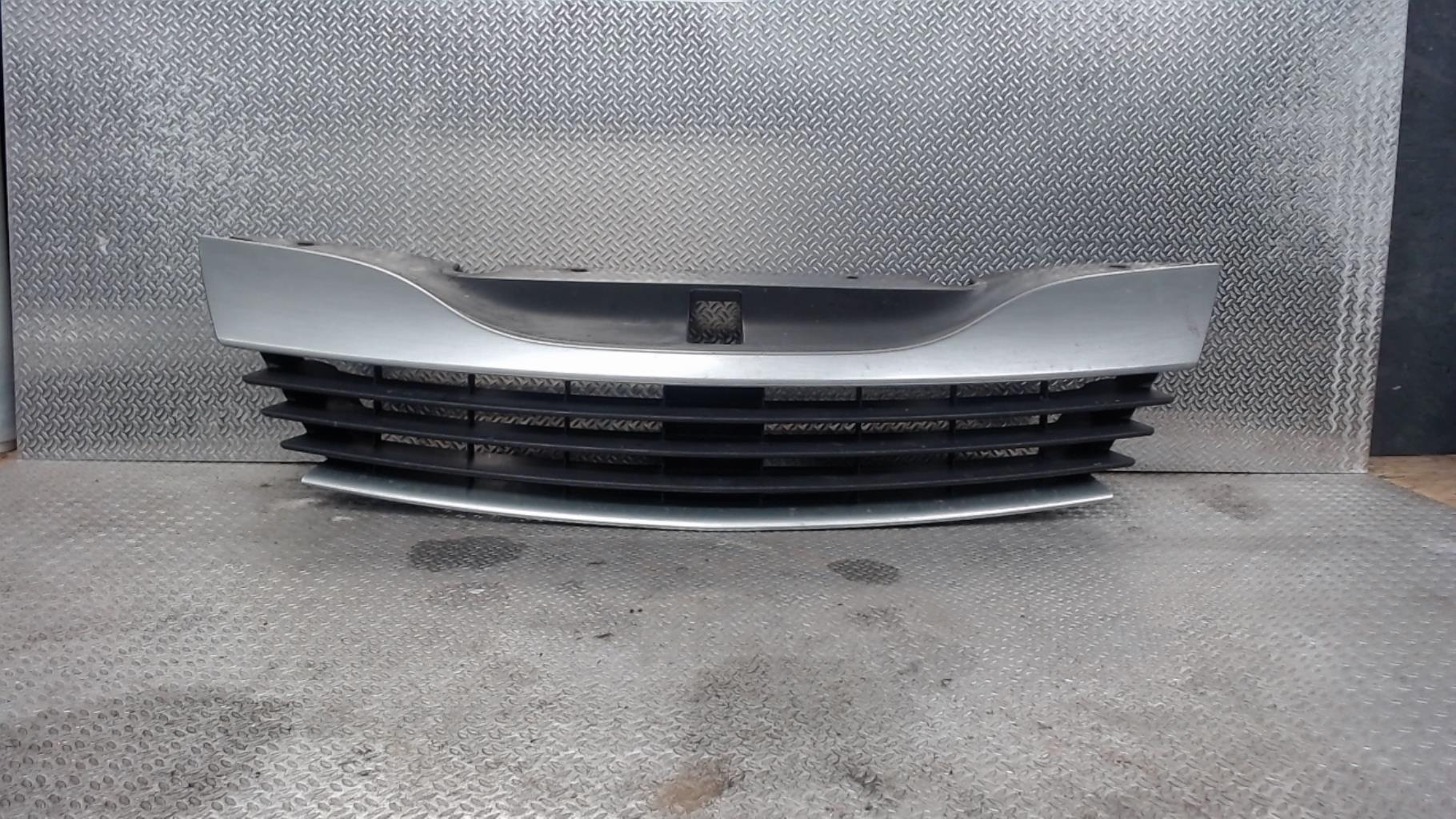 Calandre RENAULT LAGUNA 2 PHASE 1 Diesel - 1