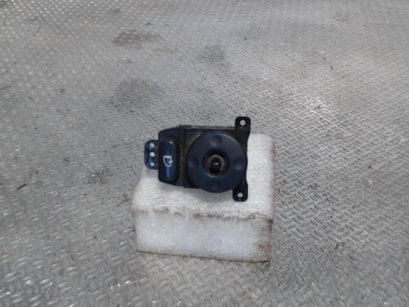 Commande retroviseurs KIA CARENS 3 Diesel - 1