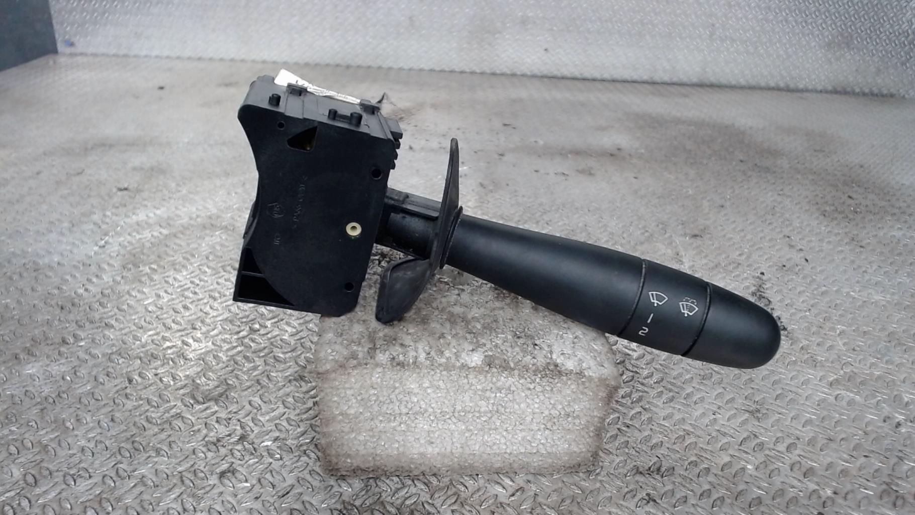 Commodo d'essuie glaces NISSAN KUBISTAR Diesel - 1