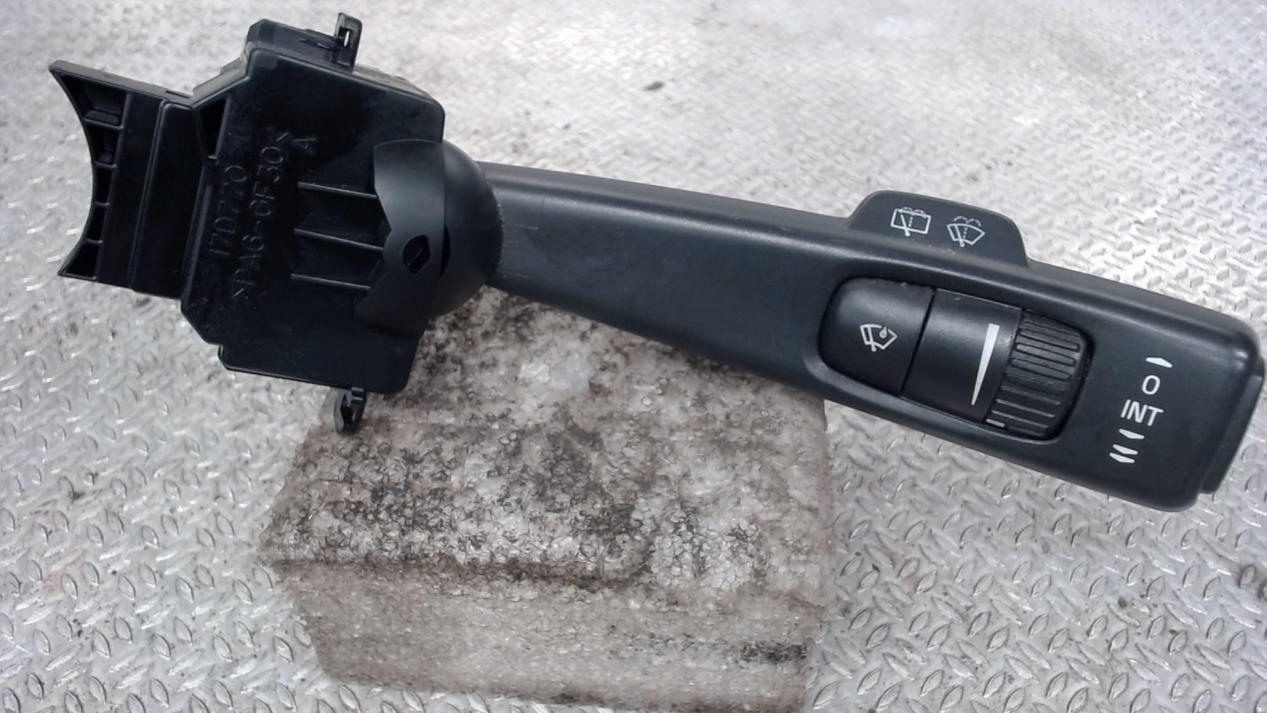 Commodo d'essuie glaces VOLVO V 50 PHASE 2 BREAK Diesel - 1