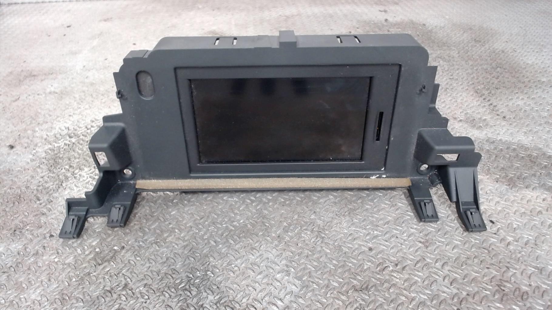 Ecran GPS RENAULT LAGUNA 3 PHASE 2 Diesel - 1