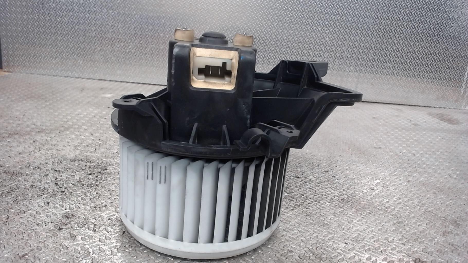 Pulseur d'air OPEL CORSA D PHASE 1 Essence - 1