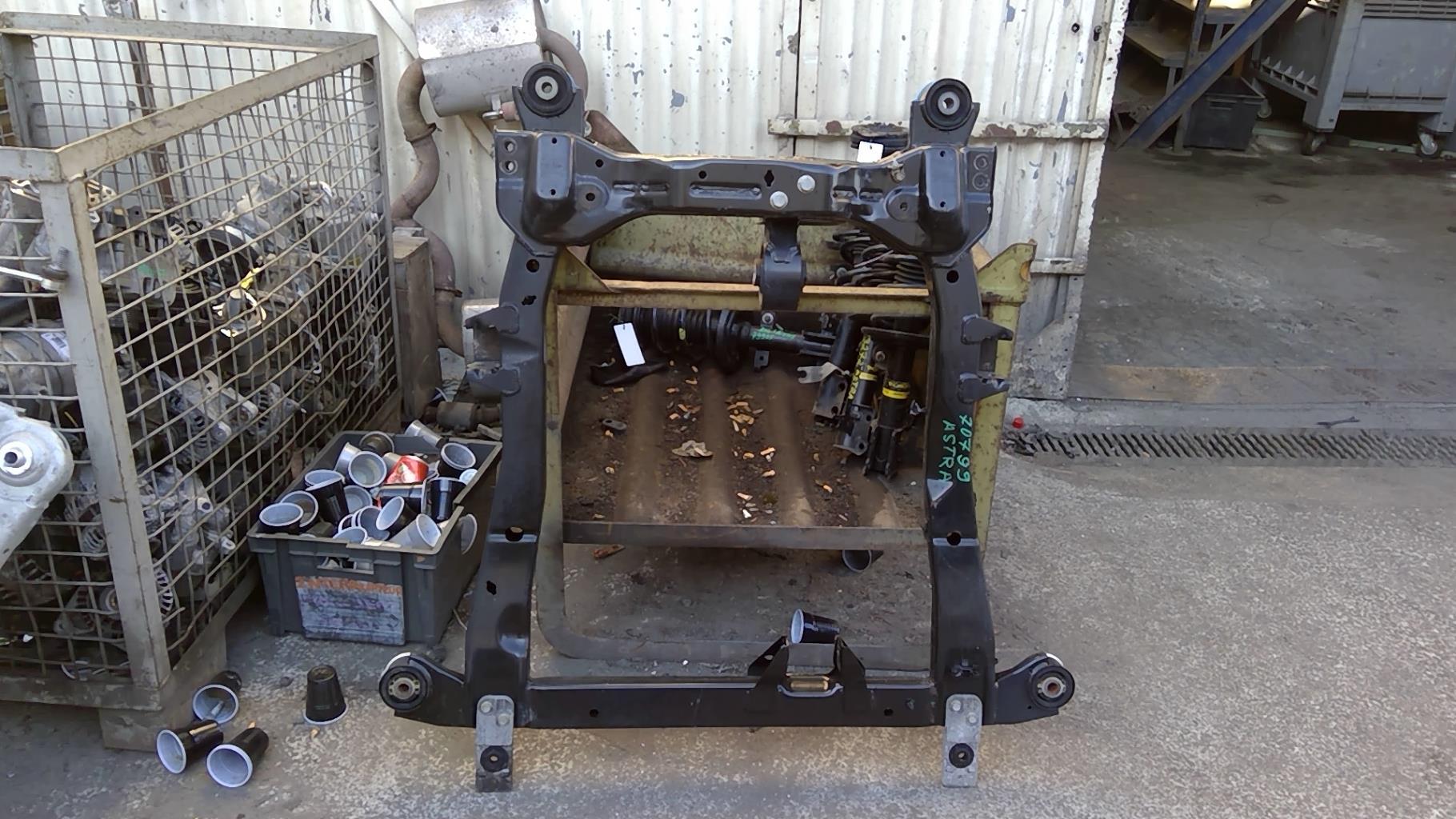 Berceau avant OPEL ASTRA J PHASE 1 Diesel - 1