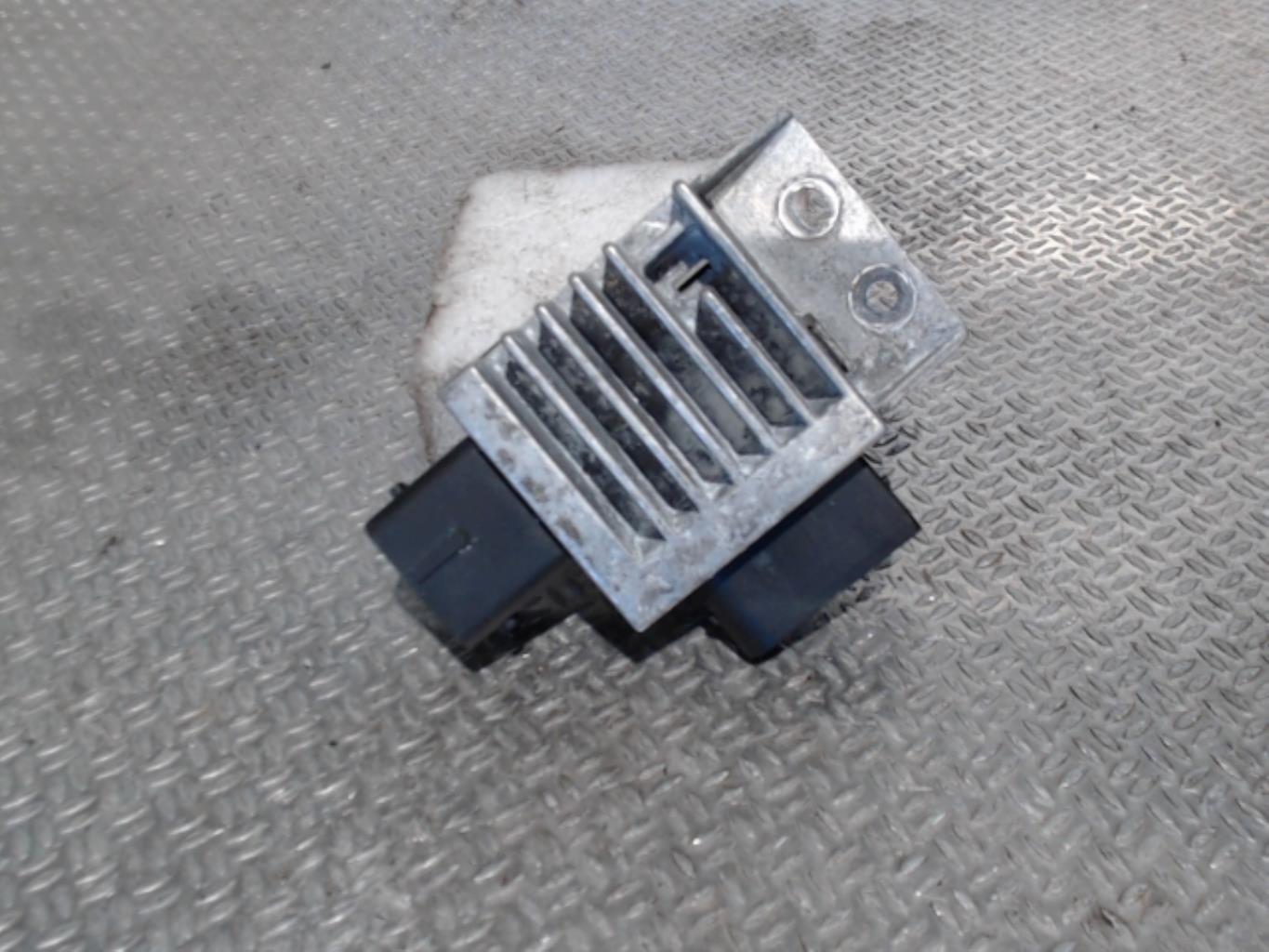 Boitier de prechauffage RENAULT TRAFIC 3  - 1