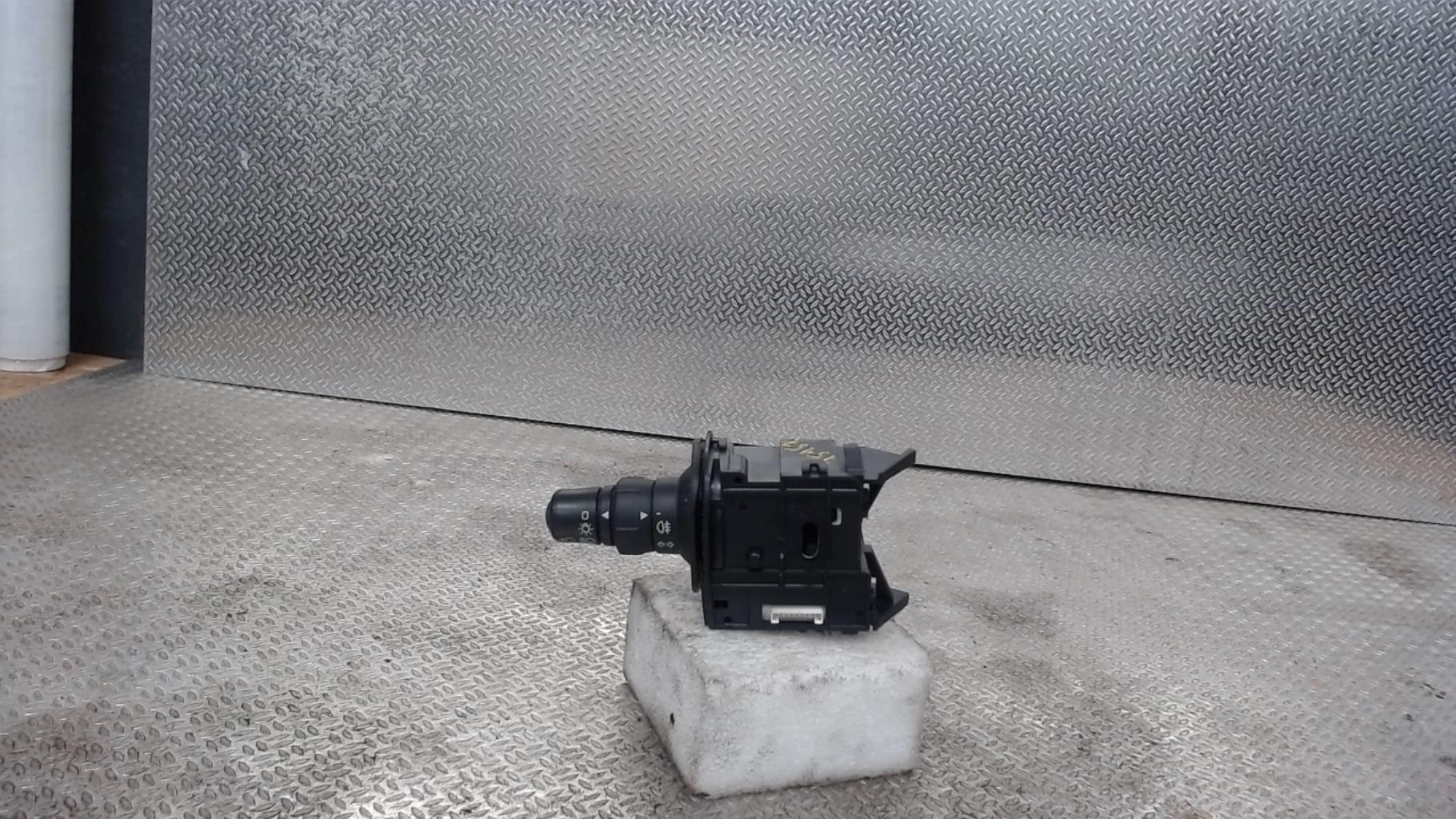 Commodo phare RENAULT SCENIC 2 PHASE 2 Diesel - 1