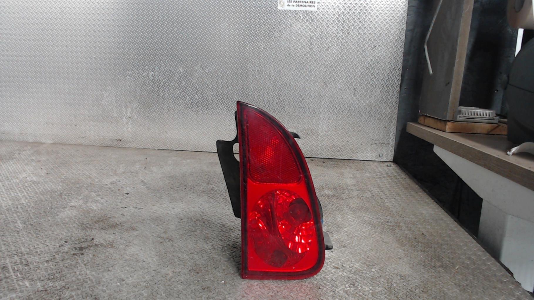 Feu arriere secondaire gauche (feux) RENAULT ESPACE 4 PHASE 1 Diesel - 1